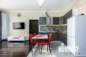 1-к квартира, посуточно, 64м2, 1/1 этаж
