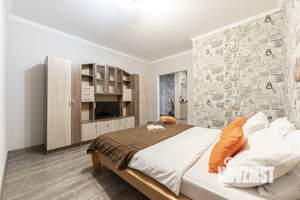 1-к квартира, посуточно, 45м2, 17/25 этаж