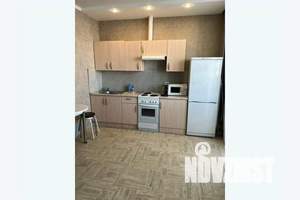 1-к квартира, посуточно, 45м2, 3/16 этаж