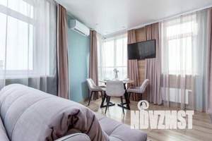 1-к квартира, посуточно, 47м2, 13/19 этаж