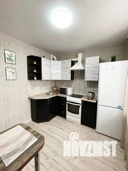 1-к квартира, посуточно, 40м2, 8/10 этаж
