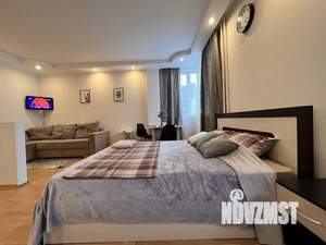 1-к квартира, посуточно, 40м2, 1/1 этаж