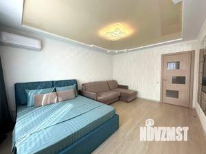 1-к квартира, посуточно, 40м2, 16/17 этаж