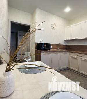 1-к квартира, посуточно, 40м2, 17/19 этаж