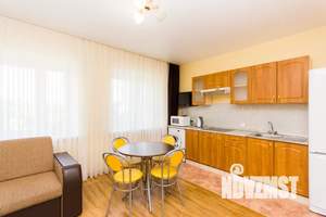 1-к квартира, посуточно, 62м2, 4/9 этаж