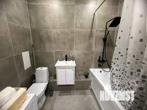 Студия квартира, посуточно, 30м2, 7/17 этаж