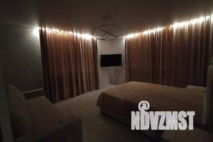 3-к квартира, посуточно, 77м2, 14/20 этаж