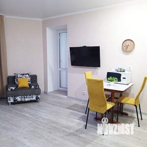 Студия квартира, посуточно, 35м2, 4/16 этаж