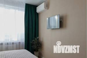 1-к квартира, посуточно, 36м2, 10/18 этаж