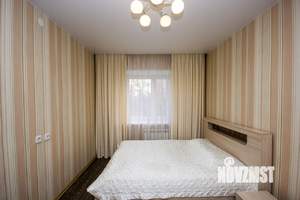 2-к квартира, посуточно, 50м2, 1/1 этаж