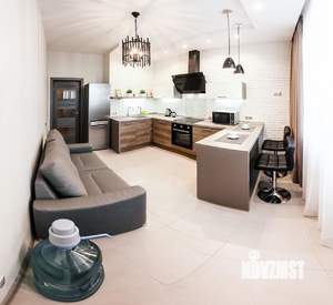 1-к квартира, посуточно, 50м2, 1/1 этаж