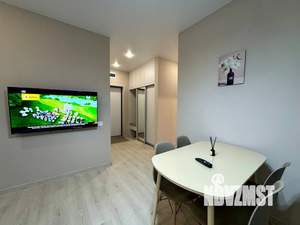 2-к квартира, посуточно, 55м2, 21/23 этаж