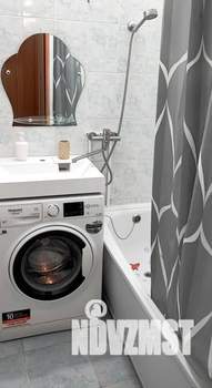 2-к квартира, посуточно, 58м2, 9/17 этаж