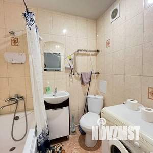 Студия квартира, посуточно, 17м2, 15/16 этаж