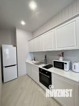 Студия квартира, посуточно, 39м2, 18/19 этаж