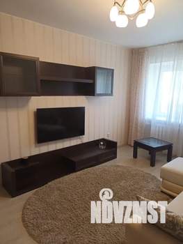 1-к квартира, посуточно, 42м2, 12/16 этаж