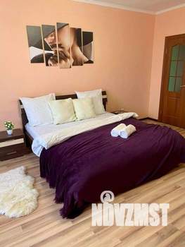 1-к квартира, посуточно, 56м2, 1/1 этаж