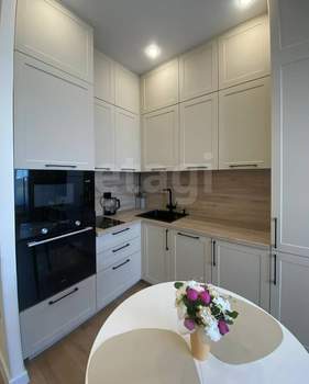 1-к квартира, на длительный срок, 42м2, 10/10 этаж