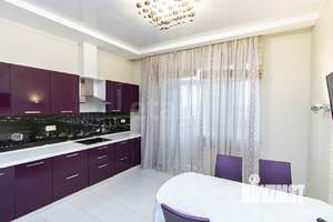 3-к квартира, на длительный срок, 131м2, 8/23 этаж