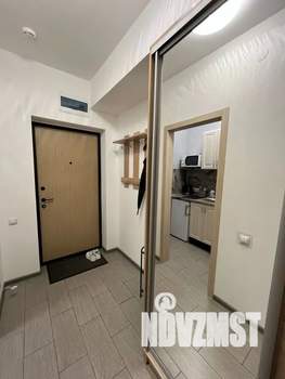 Студия квартира, посуточно, 28м2, 2/17 этаж