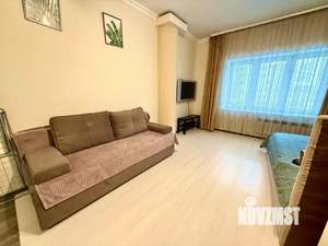 1-к квартира, посуточно, 38м2, 1/1 этаж