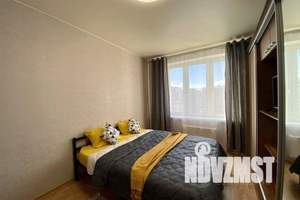 1-к квартира, посуточно, 35м2, 13/16 этаж