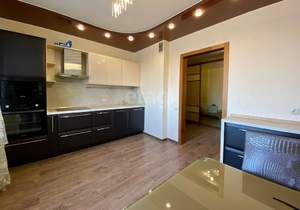 3-к квартира, на длительный срок, 83м2, 5/10 этаж