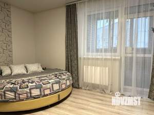 Студия квартира, посуточно, 45м2, 15/22 этаж