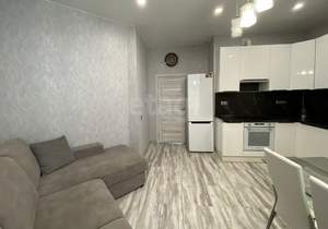 1-к квартира, на длительный срок, 62м2, 11/23 этаж