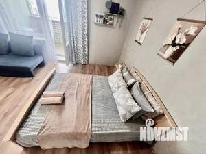 Студия квартира, посуточно, 35м2, 7/20 этаж