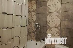 1-к квартира, посуточно, 35м2, 13/16 этаж