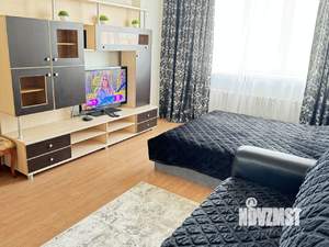 1-к квартира, посуточно, 44м2, 14/14 этаж