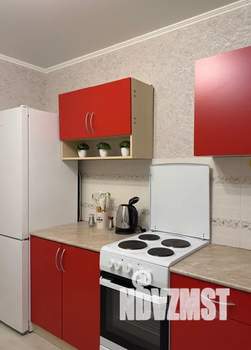 1-к квартира, посуточно, 37м2, 9/10 этаж