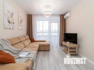 1-к квартира, посуточно, 40м2, 12/25 этаж