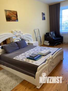 1-к квартира, посуточно, 42м2, 3/9 этаж