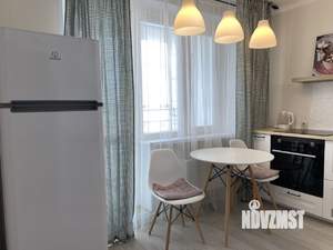 1-к квартира, посуточно, 40м2, 15/16 этаж