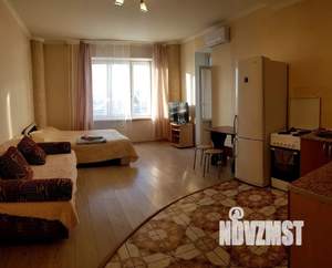 Студия квартира, посуточно, 36м2, 4/15 этаж