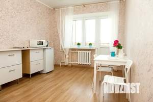 1-к квартира, посуточно, 41м2, 8/14 этаж