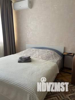 1-к квартира, посуточно, 40м2, 9/16 этаж