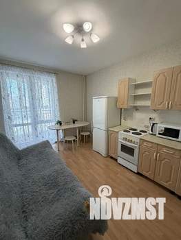 1-к квартира, посуточно, 36м2, 9/16 этаж