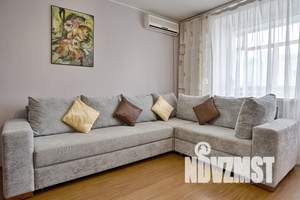 2-к квартира, посуточно, 57м2, 4/9 этаж