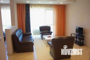 2-к квартира, посуточно, 60м2, 6/16 этаж