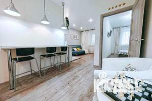 1-к квартира, посуточно, 43м2, 12/17 этаж