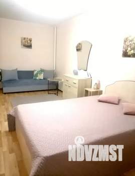 1-к квартира, посуточно, 37м2, 1/10 этаж