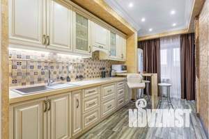 1-к квартира, посуточно, 46м2, 13/18 этаж