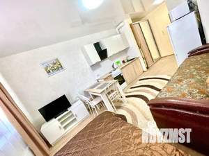 Студия квартира, посуточно, 28м2, 2/15 этаж