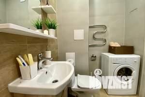 1-к квартира, посуточно, 40м2, 11/19 этаж