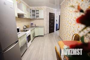 1-к квартира, посуточно, 45м2, 1/1 этаж