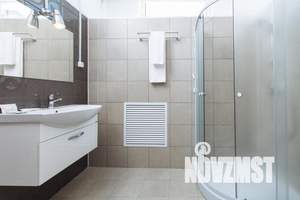 1-к квартира, посуточно, 40м2, 5/5 этаж