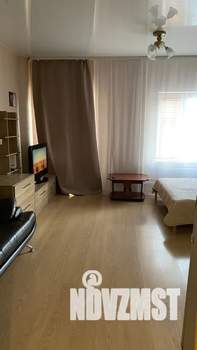 Студия квартира, посуточно, 35м2, 14/15 этаж